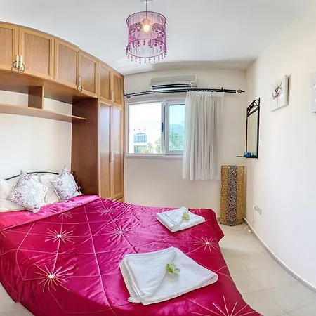 בית נופש Joya Cyprus Manzara Penthouse